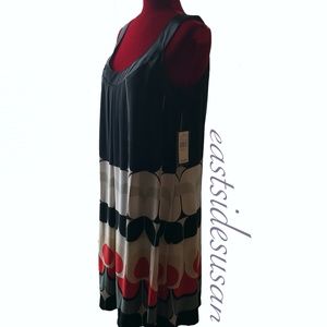 NWT MOD Graphic Sleeveless Swingy Shift  Allen Schwartz